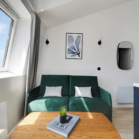Intimate - 1br 4p - Ste Marguerite * Paris